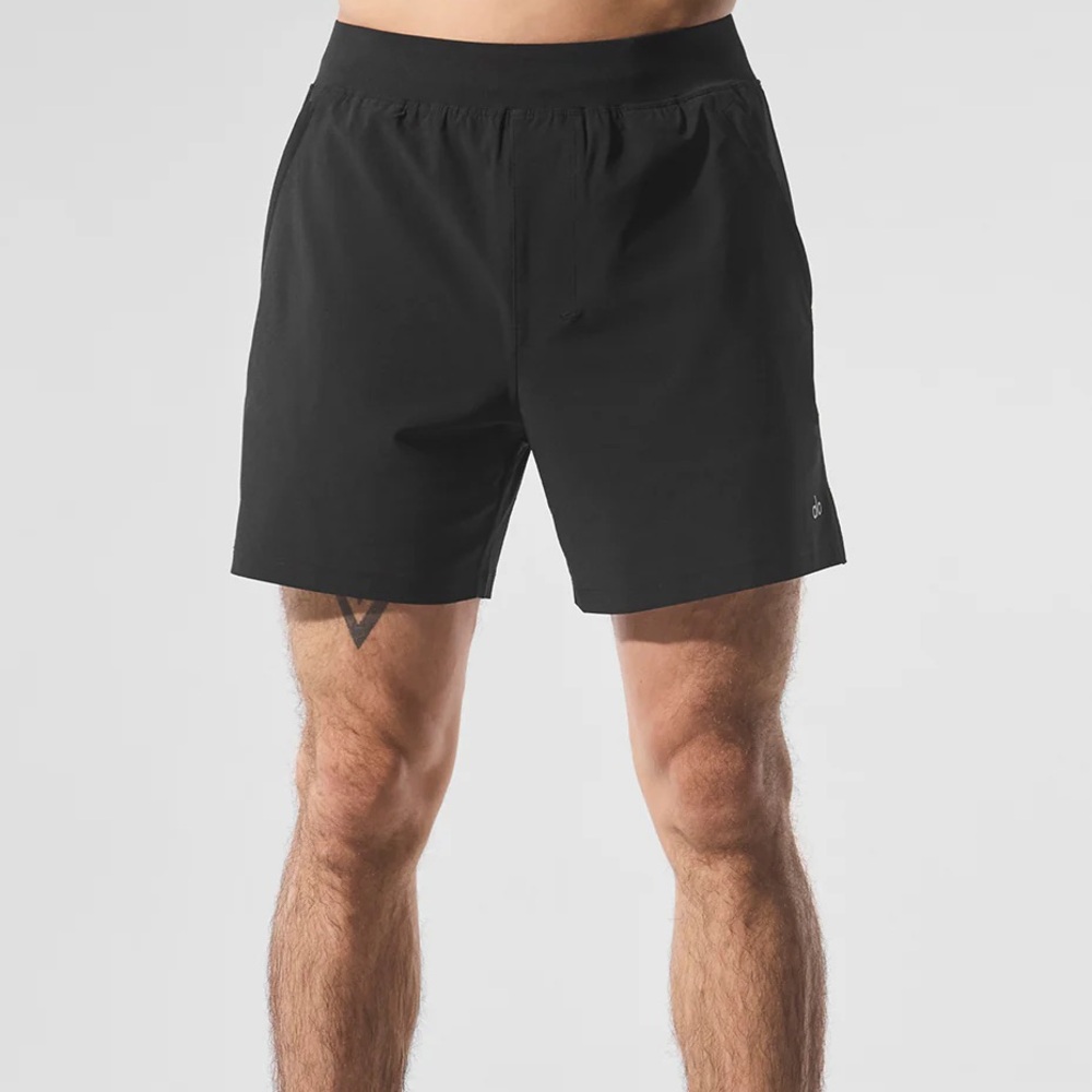 ALO Yoga Men's Black Athletic Shorts